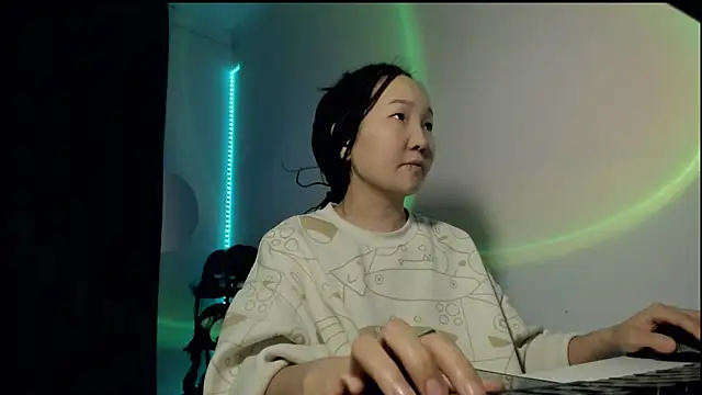 Snapshot of himeros_goddess chatting on February 2025 01:29:02 AM himeros goddess online show from February 2025 01:29:02 AM