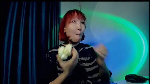 Snapshot of himeros_goddess chatting on October 2025 05:05:01 AM himeros goddess online show from October 2025 05:05:01 AM