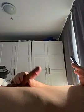 Snapshot of youssef00711 chatting on December 2024 12:58:01 PM youssef00711 online show from December 2024 12:58:01 PM