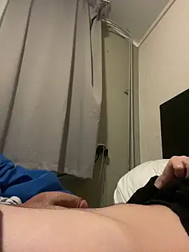 Snapshot of youssef00711 chatting on February 2026 07:06:01 PM youssef00711 online show from February 2026 07:06:01 PM