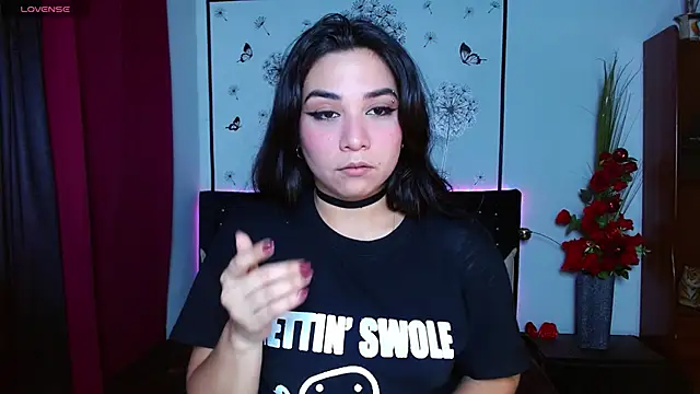 Lune Claire online show from April 2026 03:18:02 AM