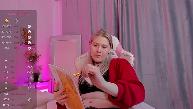 Snapshot of Colleen_Blake chatting on January 2025 07:04:02 AM Colleen Blake online show from January 2025 07:04:02 AM