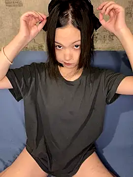 Snapshot of lalallalalaa- chatting on October 2025 03:10:01 PM lalallalalaa- online show from October 2025 03:10:01 PM