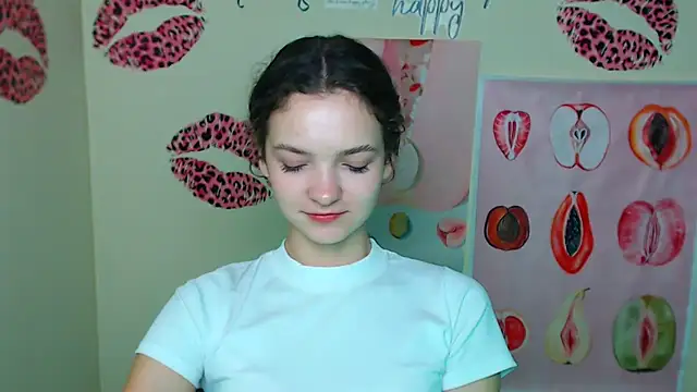 Snapshot of _SusieSu_ chatting on November 2025 07:28:01 AM SusieSu online show from November 2025 07:28:01 AM