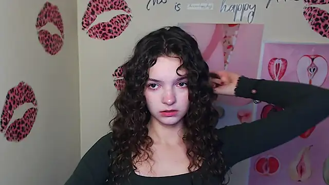 Snapshot of _SusieSu_ chatting on December 2025 07:27:02 AM SusieSu online show from December 2025 07:27:02 AM