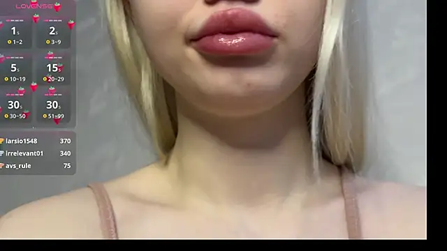 Snapshot of SusieEvans chatting on December 2024 06:49:02 PM SusieEvans online show from December 2024 06:49:02 PM