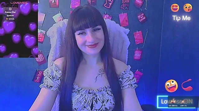 Snapshot of Violla_My chatting on March 2026 12:32:02 PM Violla My online show from March 2026 12:32:02 PM