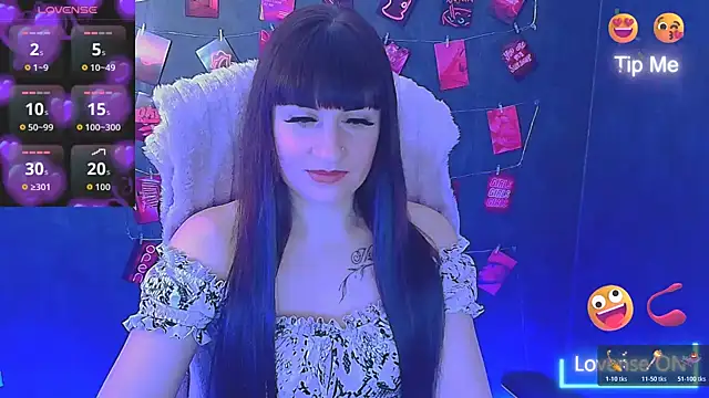 Snapshot of Violla_My chatting on March 2026 08:26:33 AM Violla My online show from March 2026 08:26:33 AM