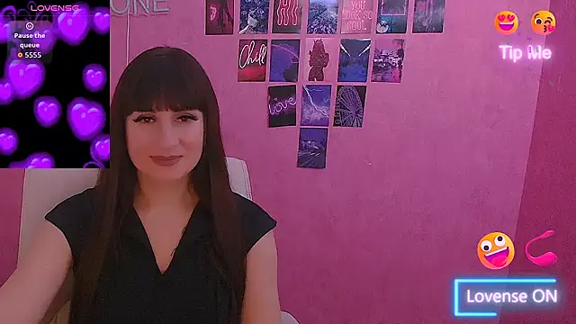 Snapshot of Violla_My chatting on April 2026 01:41:01 PM Violla My online show from April 2026 01:41:01 PM