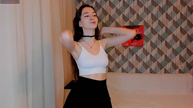 EvaBradley online show from January 2025 03:40:01 PM