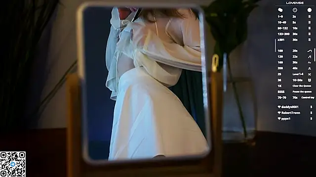 Snapshot of EdlinAlliston chatting on March 2025 02:11:02 PM EdlinAlliston online show from March 2025 02:11:02 PM