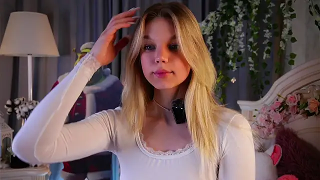 EdlinAlliston online show from December 2025 03:30:01 PM