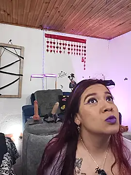 Snapshot of keila_j chatting on December 2025 10:46:02 AM keila j online show from December 2025 10:46:02 AM