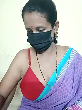 Snapshot of akshara_22 chatting on January 2025 04:04:01 PM akshara 22 online show from January 2025 04:04:01 PM