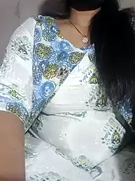 Anamika Kapoor online show from February 2025 09:31:02 PM