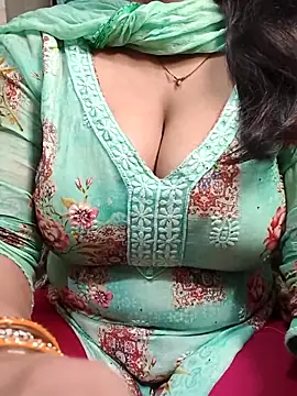 Anamika Kapoor online show from October 2025 03:08:01 AM