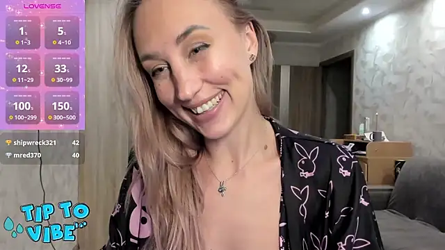 Snapshot of lady_Nati chatting on December 2024 05:12:01 PM lady Nati online show from December 2024 05:12:01 PM