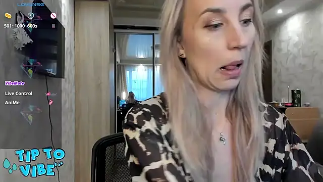 Snapshot of lady_Nati chatting on February 2025 02:32:01 PM lady Nati online show from February 2025 02:32:01 PM