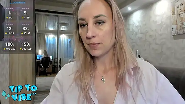 Snapshot of lady_Nati chatting on March 2025 03:27:01 PM lady Nati online show from March 2025 03:27:01 PM