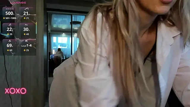 Snapshot of lady_Nati chatting on September 2025 01:55:01 PM lady Nati online show from September 2025 01:55:01 PM