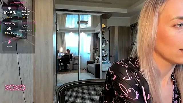 Snapshot of lady_Nati chatting on September 2025 01:24:02 PM lady Nati online show from September 2025 01:24:02 PM