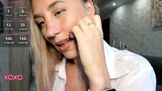 Snapshot of lady_Nati chatting on October 2025 01:41:02 PM lady Nati online show from October 2025 01:41:02 PM