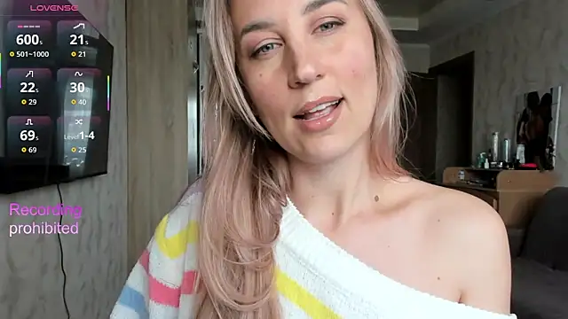 lady Nati online show from April 2026 09:25:02 AM