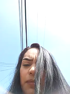 Snapshot of Sara-77 chatting on January 2025 02:43:01 PM Sara-77 online show from January 2025 02:43:01 PM