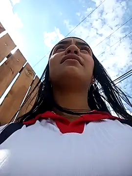 Snapshot of Sara-77 chatting on February 2025 03:31:02 PM Sara-77 online show from February 2025 03:31:02 PM