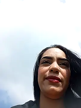 Snapshot of Sara-77 chatting on February 2025 02:16:01 PM Sara-77 online show from February 2025 02:16:01 PM