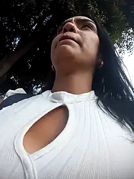 Snapshot of Sara-77 chatting on March 2025 08:25:01 PM Sara-77 online show from March 2025 08:25:01 PM