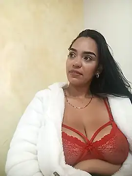 Snapshot of Sara-77 chatting on March 2025 06:34:01 PM Sara-77 online show from March 2025 06:34:01 PM