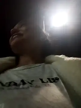 Snapshot of Sara-77 chatting on March 2025 12:19:01 AM Sara-77 online show from March 2025 12:19:01 AM