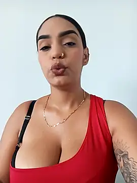 Snapshot of Sara-77 chatting on October 2025 03:46:02 PM Sara-77 online show from October 2025 03:46:02 PM