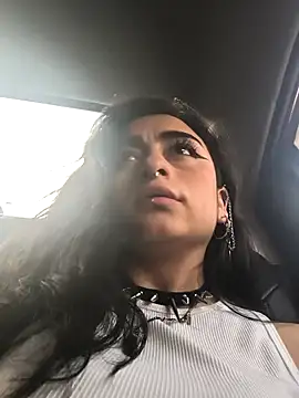 Lila Desiree online show from November 2025 09:26:02 PM