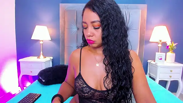 Kamila-Kane online show from February 2025 07:46:01 PM