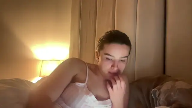 Snapshot of maisiesmithx chatting on March 2026 12:05:01 AM maisiesmithx online show from March 2026 12:05:01 AM