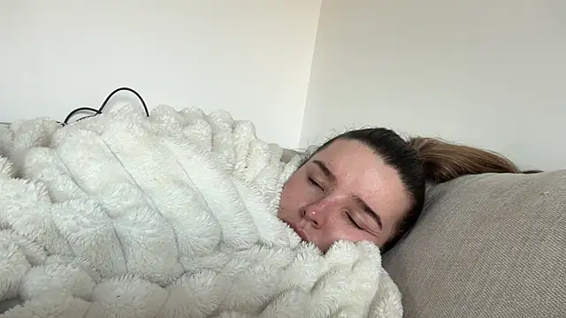 Snapshot of maisiesmithx chatting on April 2026 05:32:02 PM maisiesmithx online show from April 2026 05:32:02 PM