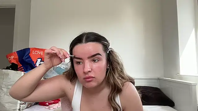 Snapshot of maisiesmithx chatting on April 2026 11:10:01 AM maisiesmithx online show from April 2026 11:10:01 AM