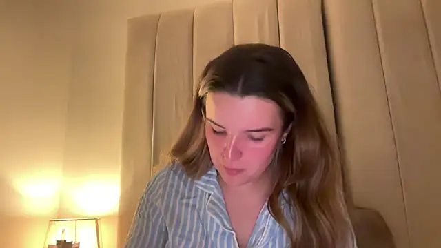 Snapshot of maisiesmithx chatting on April 2026 11:37:02 PM maisiesmithx online show from April 2026 11:37:02 PM