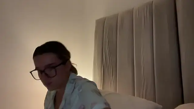 maisiesmithx online show from June 2026 11:27:02 PM