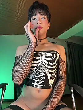 Snapshot of sue___0 chatting on November 2025 01:26:01 AM sue 0 online show from November 2025 01:26:01 AM