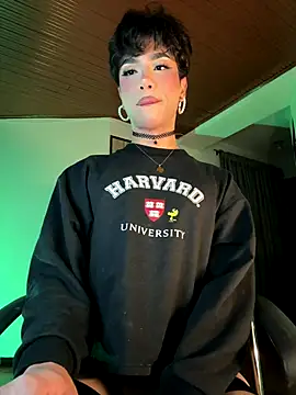 Snapshot of sue___0 chatting on November 2025 04:00:02 AM sue 0 online show from November 2025 04:00:02 AM