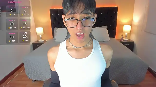 Snapshot of Dark_hairy_ chatting on January 2025 03:04:02 AM Dark hairy online show from January 2025 03:04:02 AM