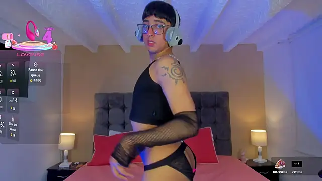 Snapshot of Dark_hairy_ chatting on October 2025 05:28:02 AM Dark hairy online show from October 2025 05:28:02 AM