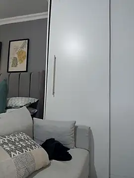 Zee Online online show from November 2025 06:57:02 AM