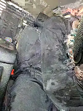 Snapshot of Beardedtattood chatting on March 2026 01:48:01 PM Beardedtattood online show from March 2026 01:48:01 PM