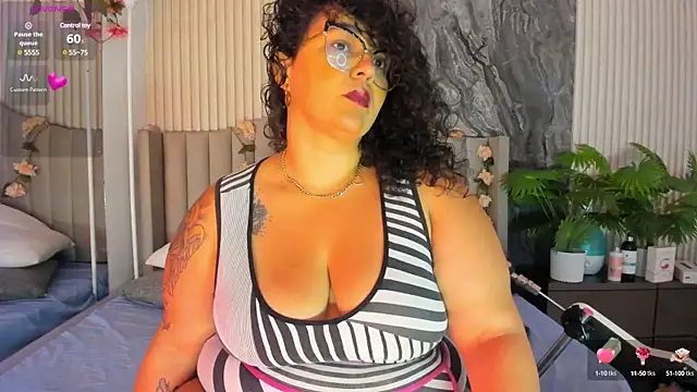 Reginavegaa online show from March 2025 12:01:02 PM