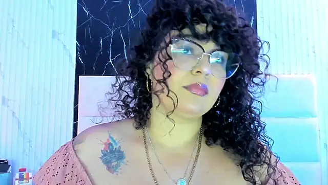 Reginavegaa online show from October 2025 11:30:02 AM