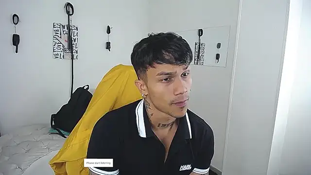 Snapshot of Leonard_Price chatting on April 2026 02:34:02 AM Leonard Price online show from April 2026 02:34:02 AM